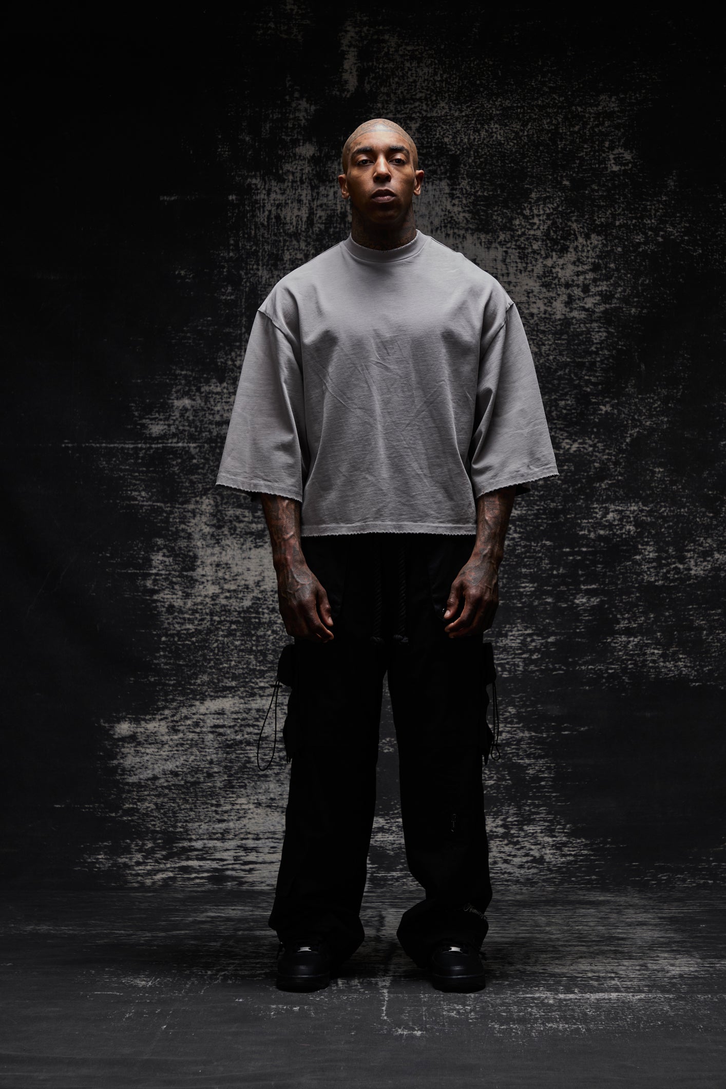 NNN "ECLIPSE" CROPPED TEE