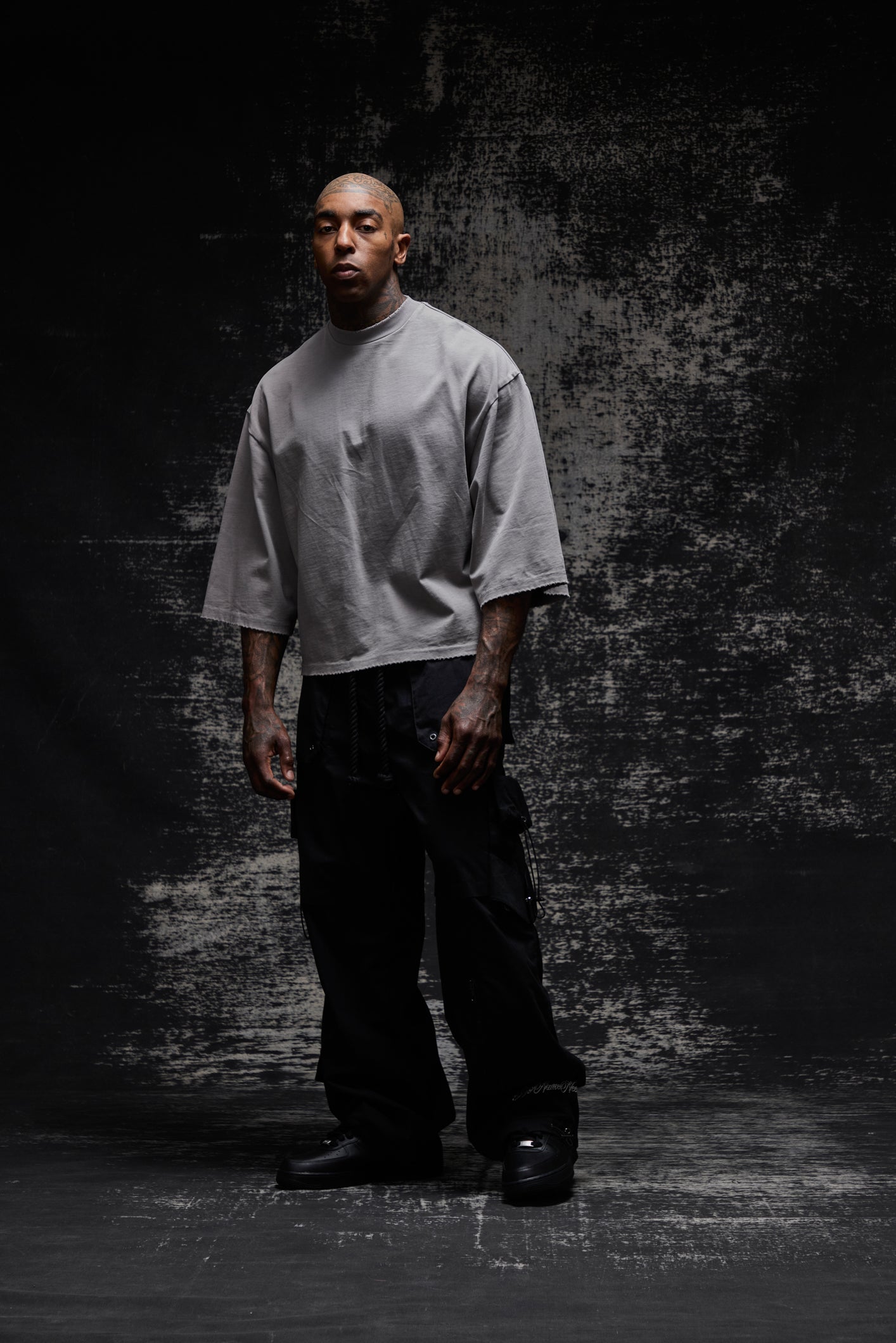 NNN "ECLIPSE" CROPPED TEE