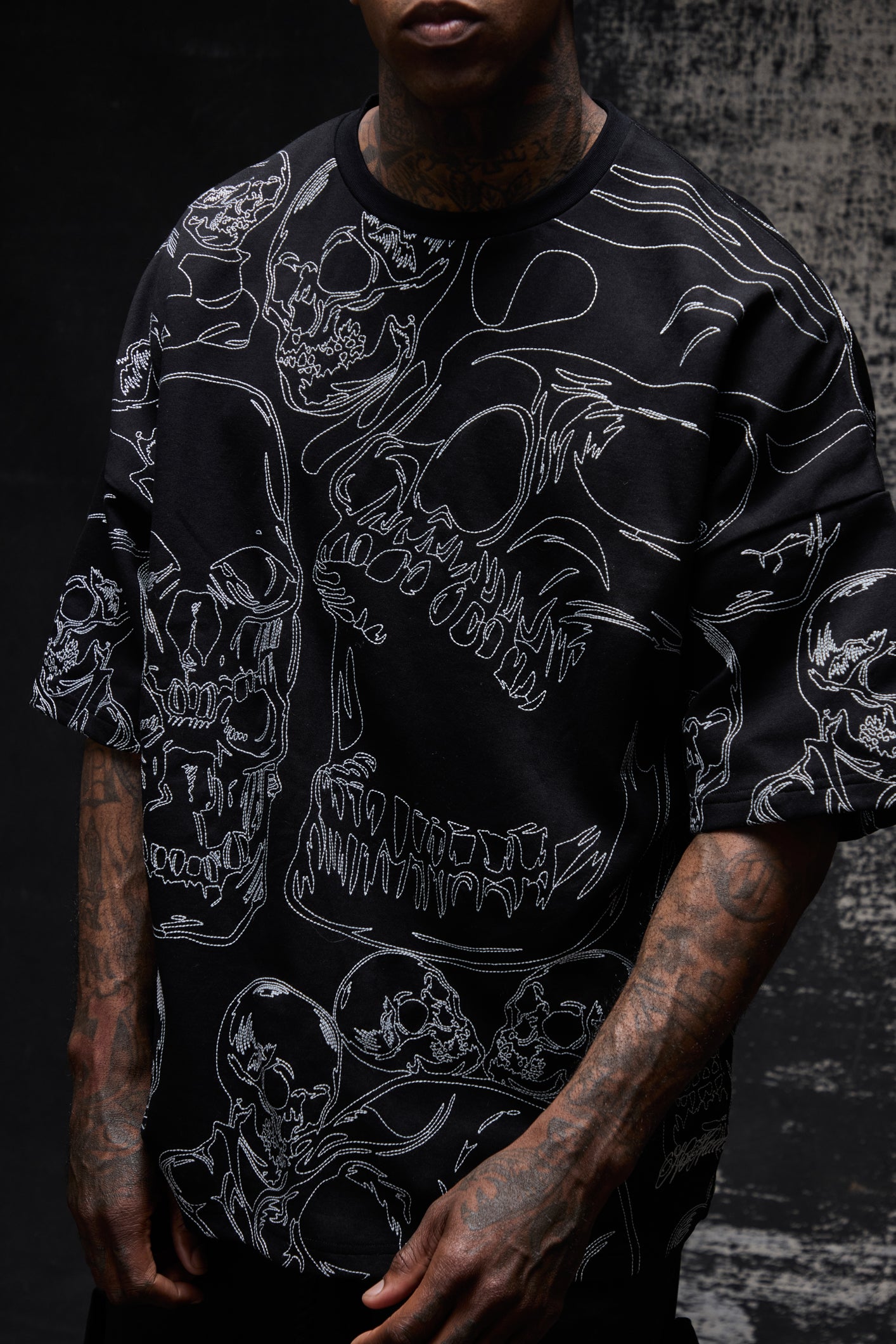 NNN "SKULLED" OVERSIZED TEE