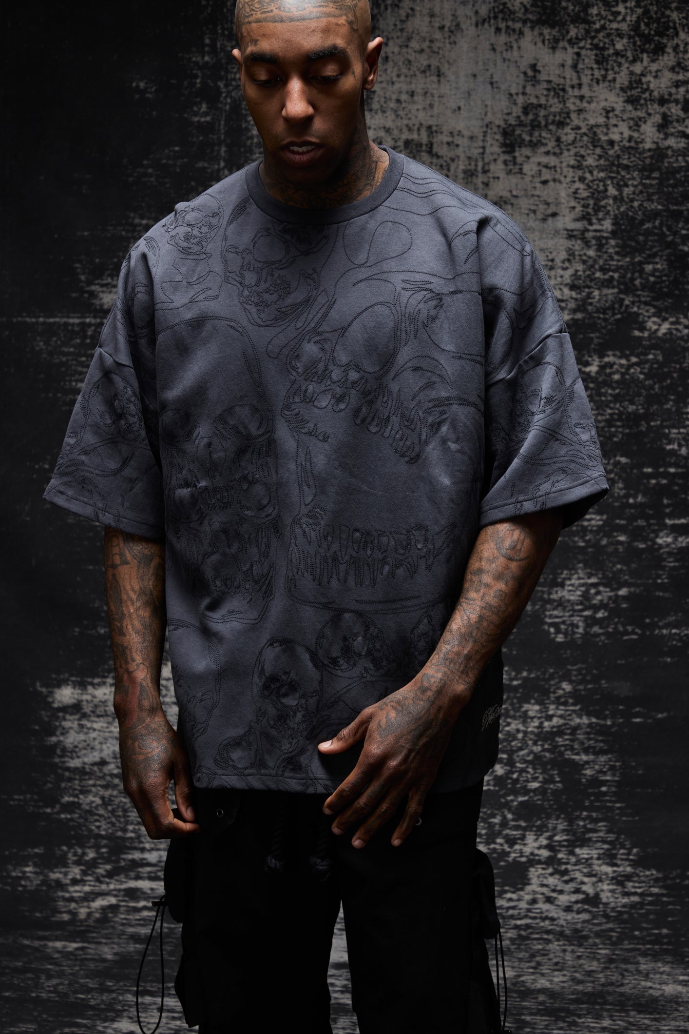 NNN "SKULLED" OVERSIZED TEE